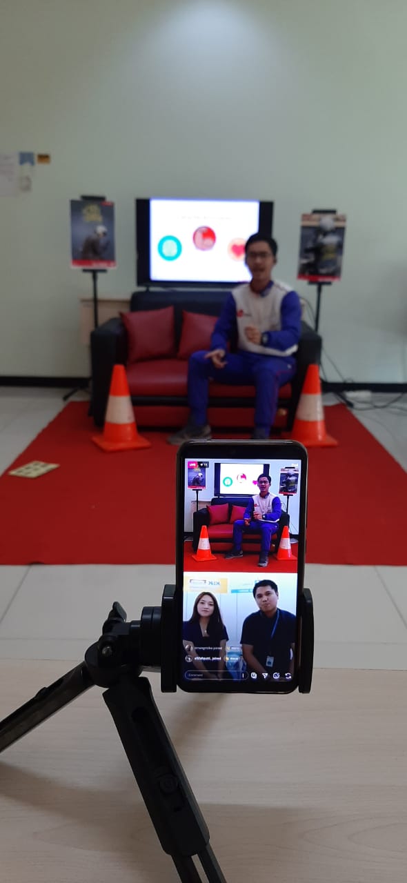 Honda Edukasi Keselamatan Berkendara #Cari_Aman via Online kepada Pelajar dan Karyawan Indomaret